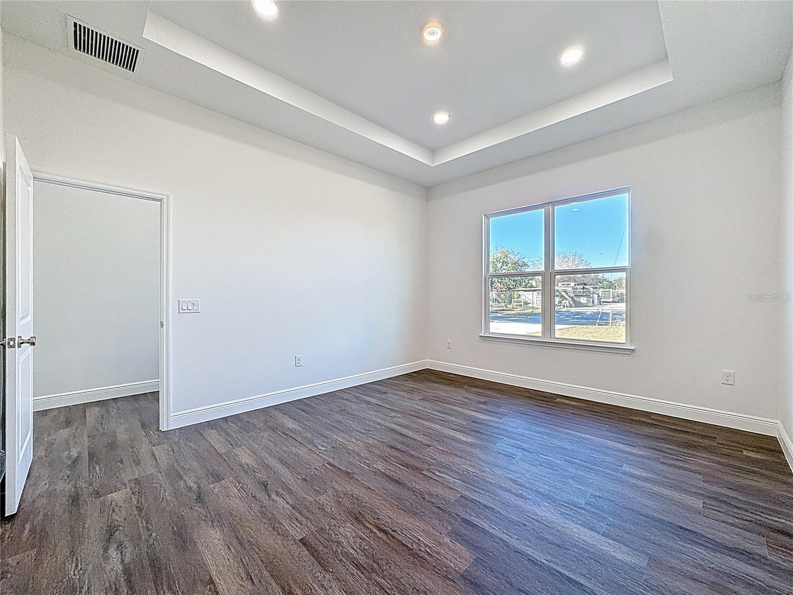 7616 CAROLYN AVE, ORLANDO, FL, 32807