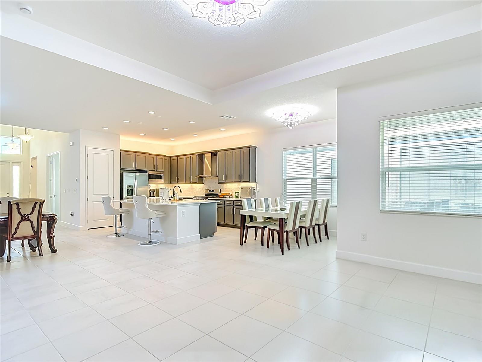 32676 TREE OF LIFE AVE, WESLEY CHAPEL, FL, 33543