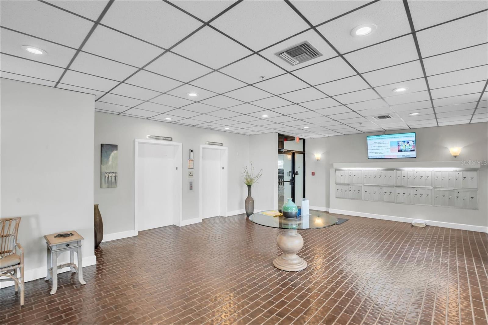 Grand lobby in tower building 6265