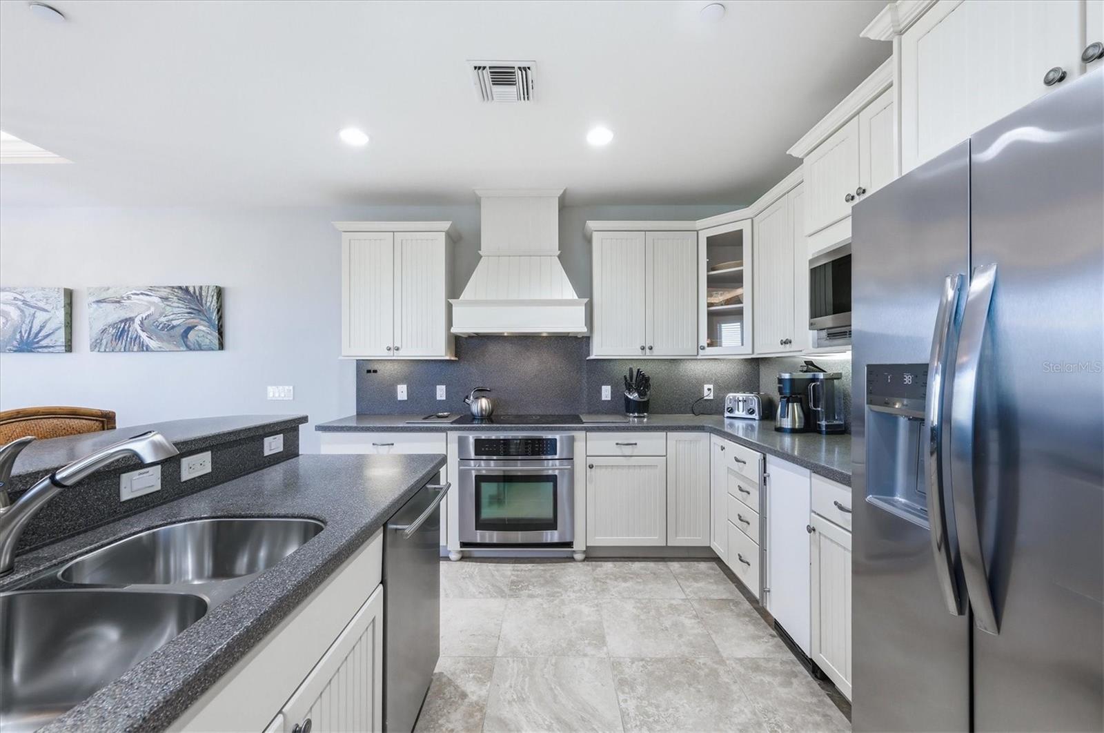 9 PEEKINS COVE DR, BOCA GRANDE, FL, 33921