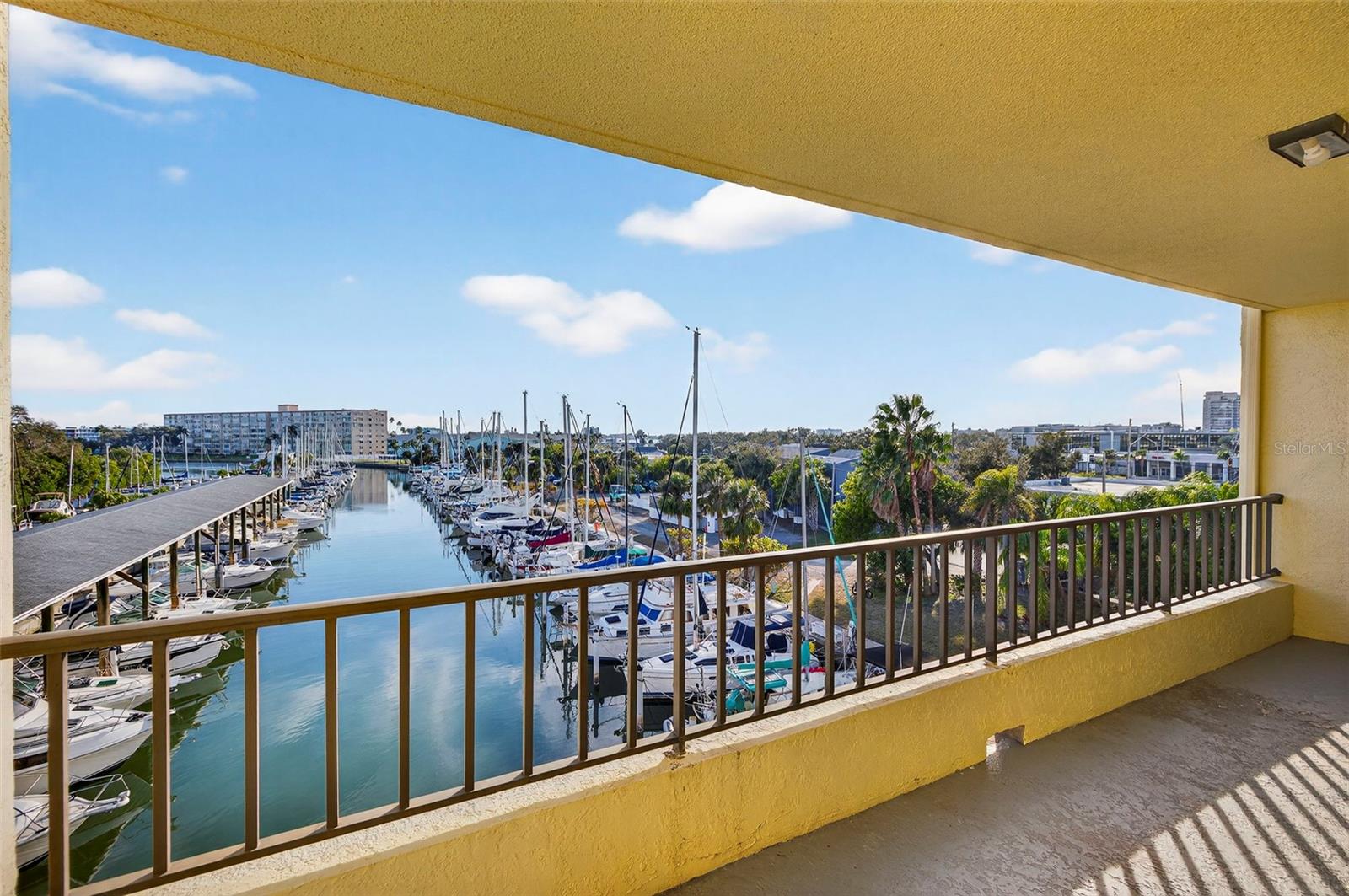 1750 HARBOR PL S #303, SOUTH PASADENA, FL, 33707