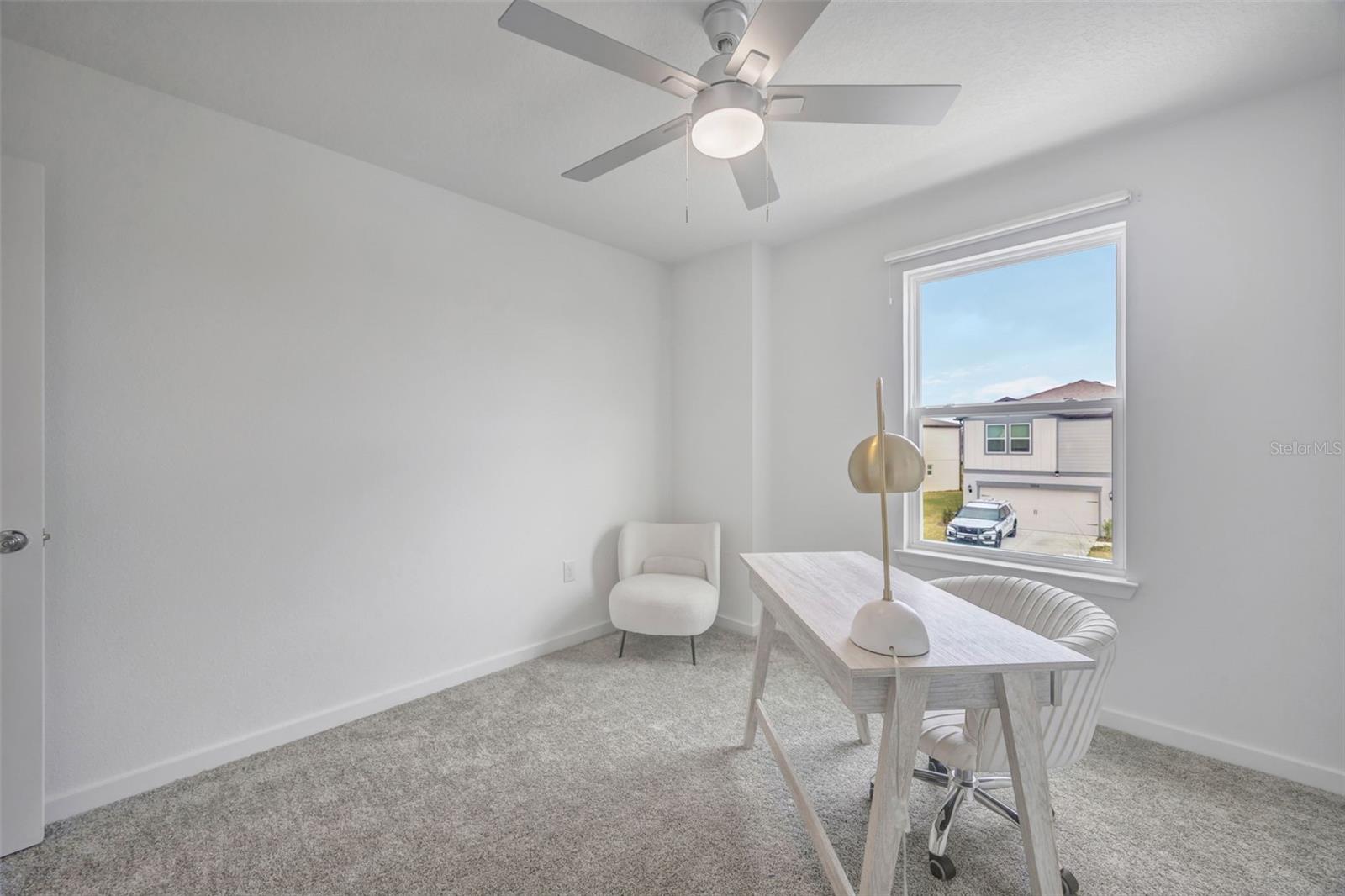 1095 KISTNA DR, ZEPHYRHILLS, FL, 33540