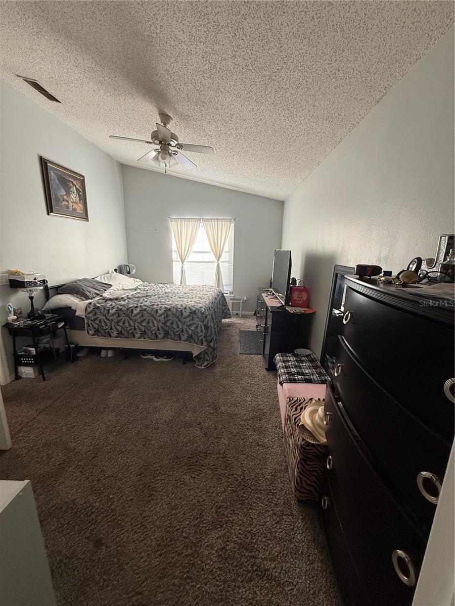 O6377267 Property Photo