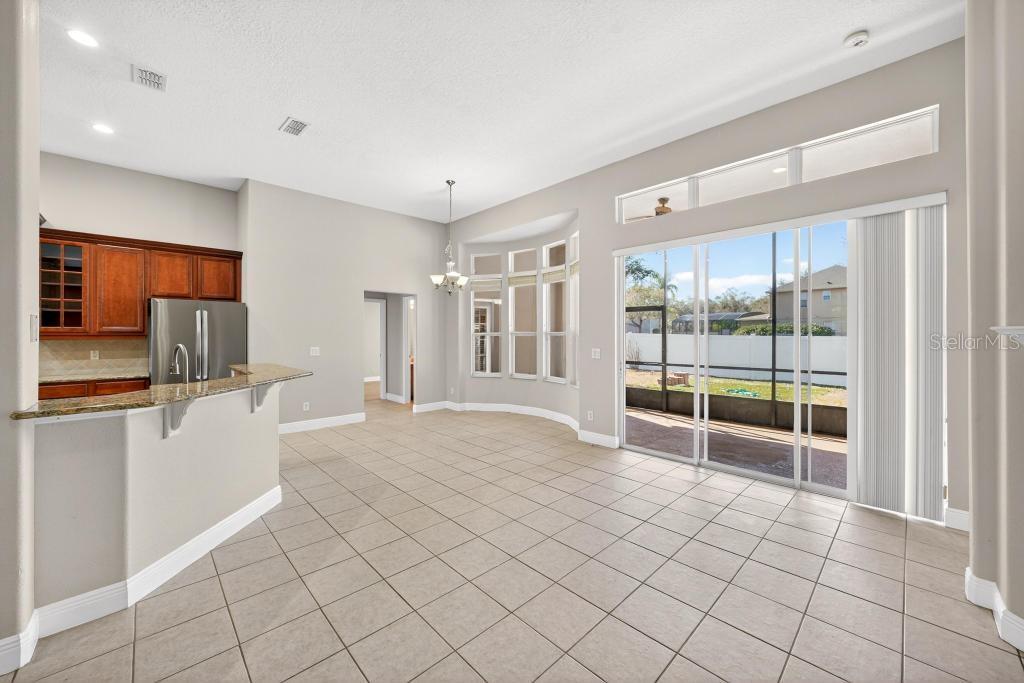 201 W BLUE WATER EDGE DR, EUSTIS, FL, 32736