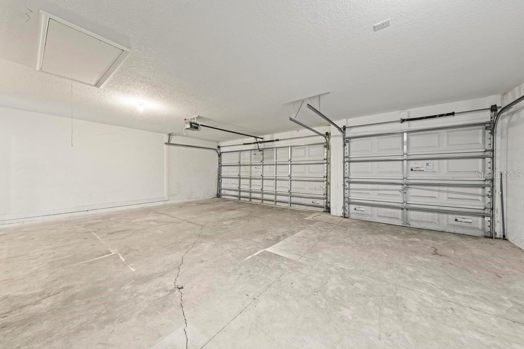 201 W BLUE WATER EDGE DR, EUSTIS, FL, 32736