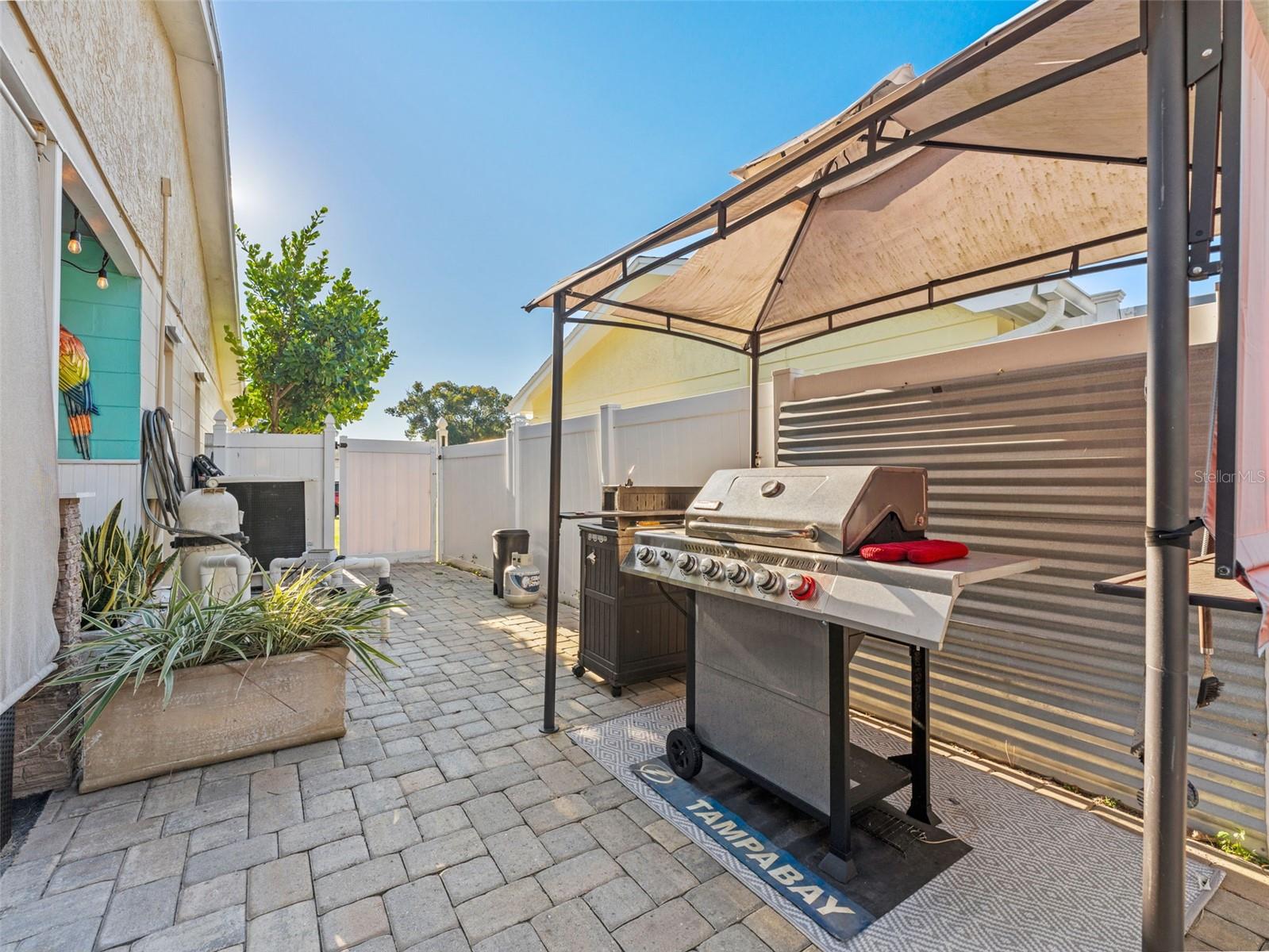 1768 W GROVELEAF AVE, PALM HARBOR, FL, 34683