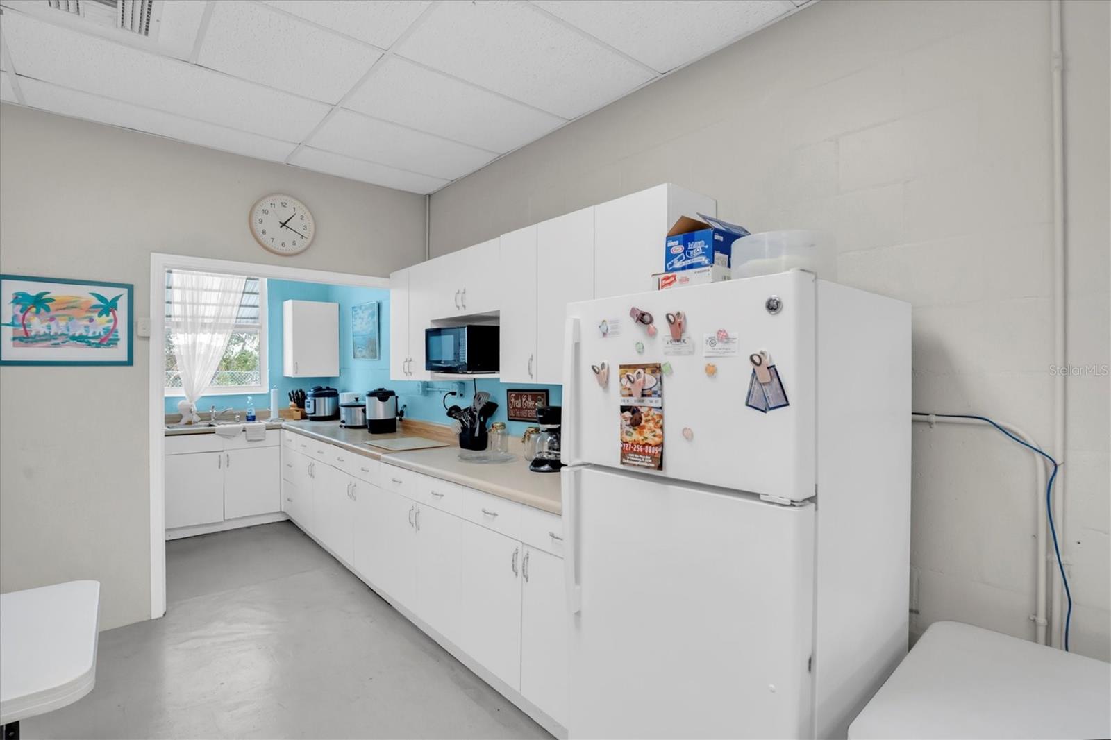 TB8469412 Property Photo