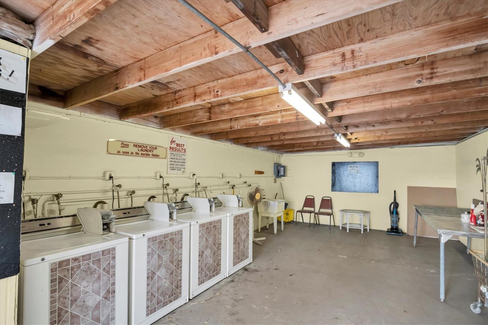 TB8469412 Property Photo