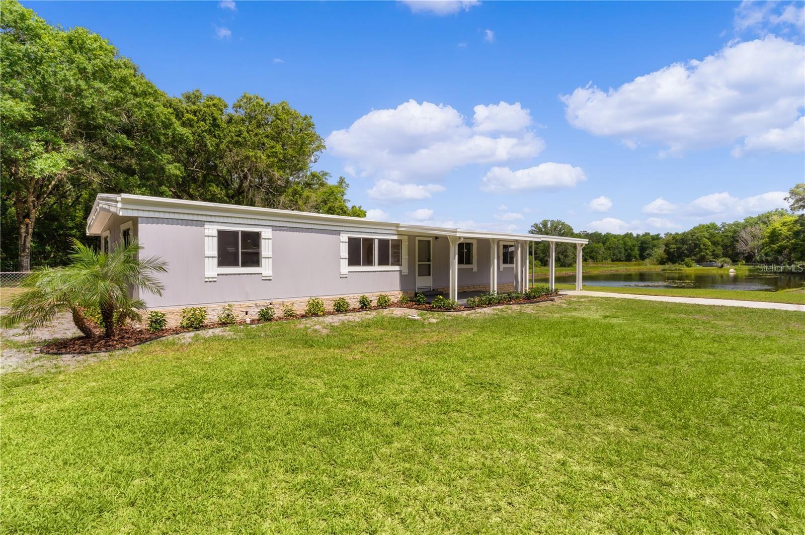 302 IVANHOE CIR, LADY LAKE, FL, 32159