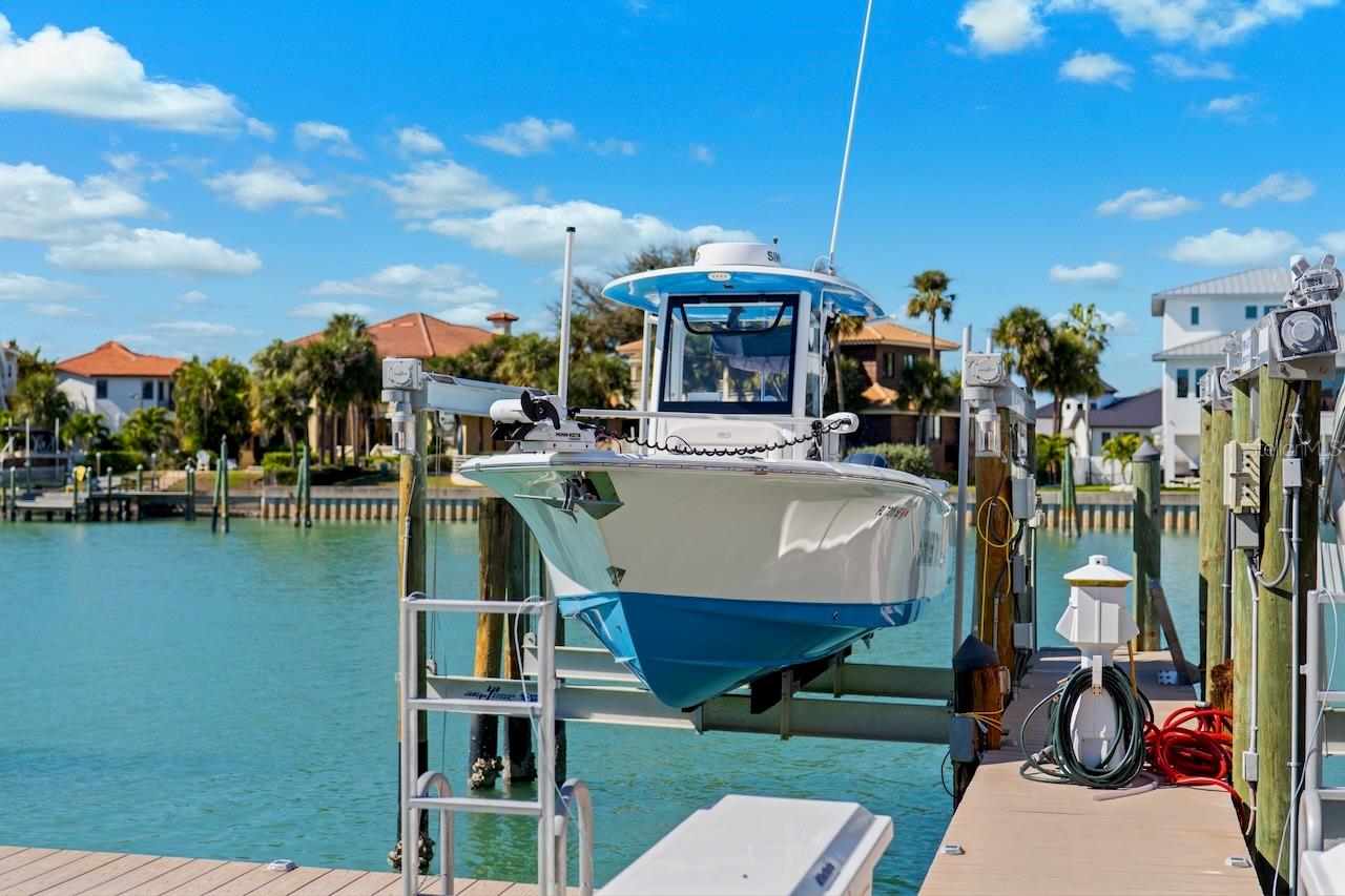 740 PINELLAS BAYWAY S, TIERRA VERDE, FL, 33715