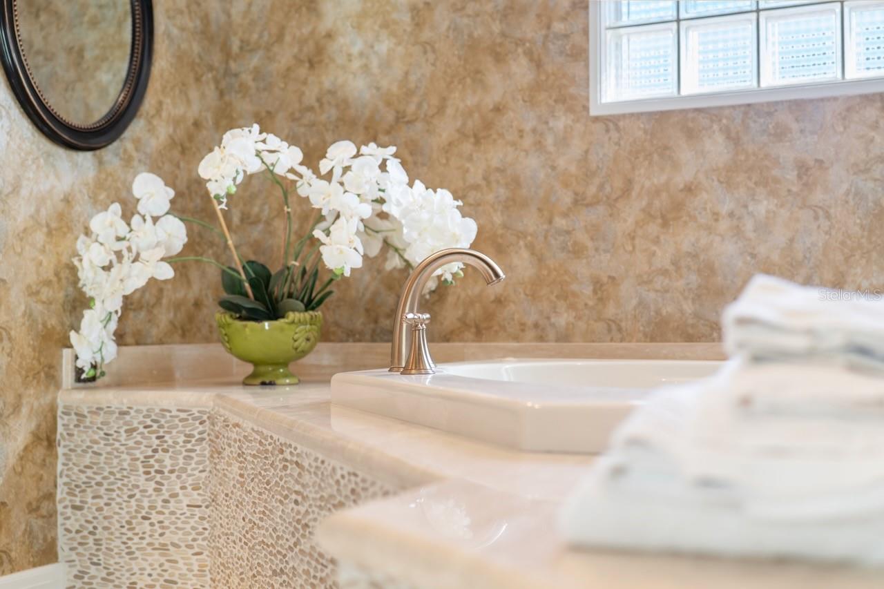 740 PINELLAS BAYWAY S, TIERRA VERDE, FL, 33715