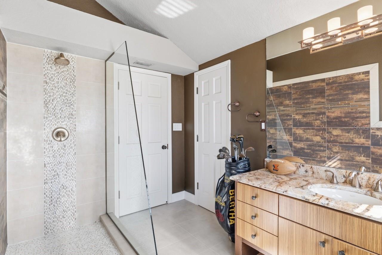 740 PINELLAS BAYWAY S, TIERRA VERDE, FL, 33715