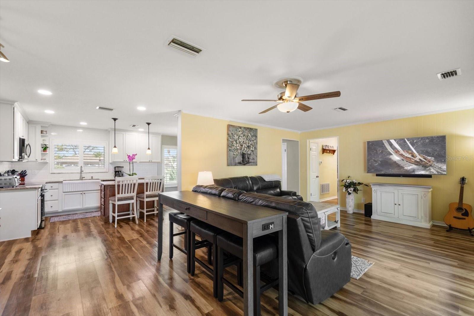 7133 AUGUSTA BLVD, SEMINOLE, FL, 33777