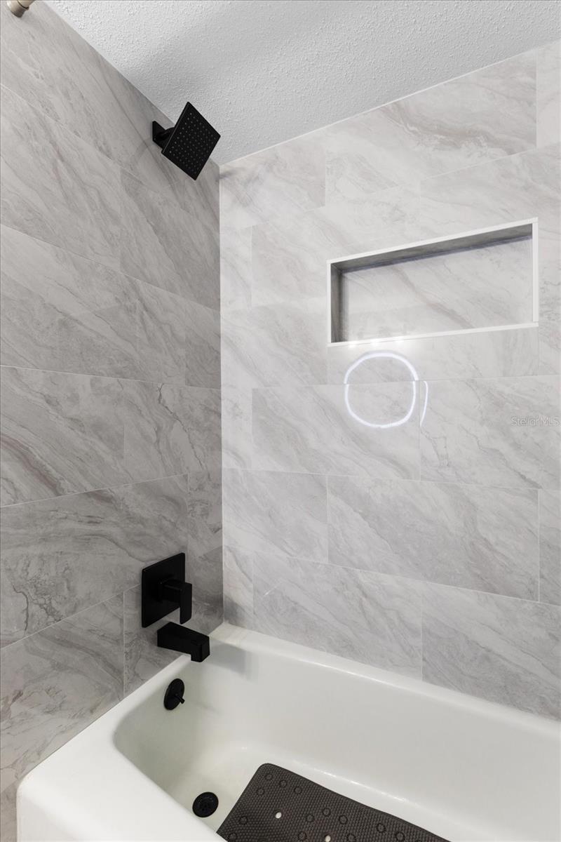 7133 AUGUSTA BLVD, SEMINOLE, FL, 33777