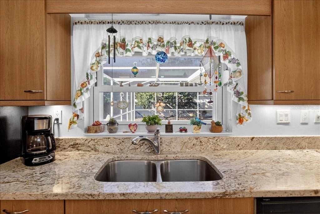 11 PARKWAY, PALM COAST, FL, 32164