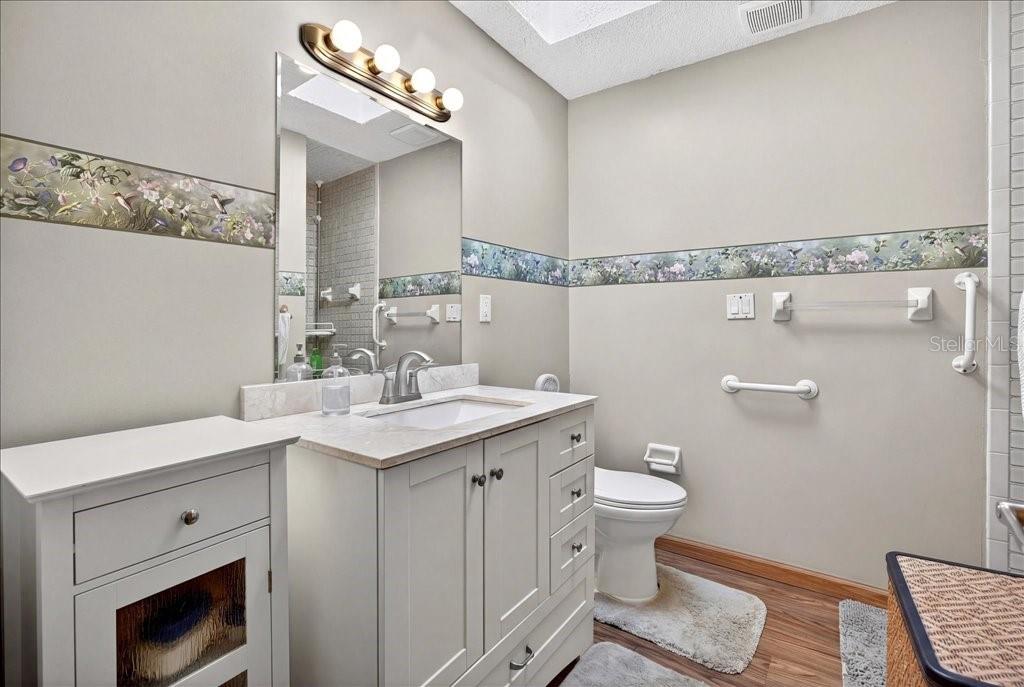 11 PARKWAY, PALM COAST, FL, 32164