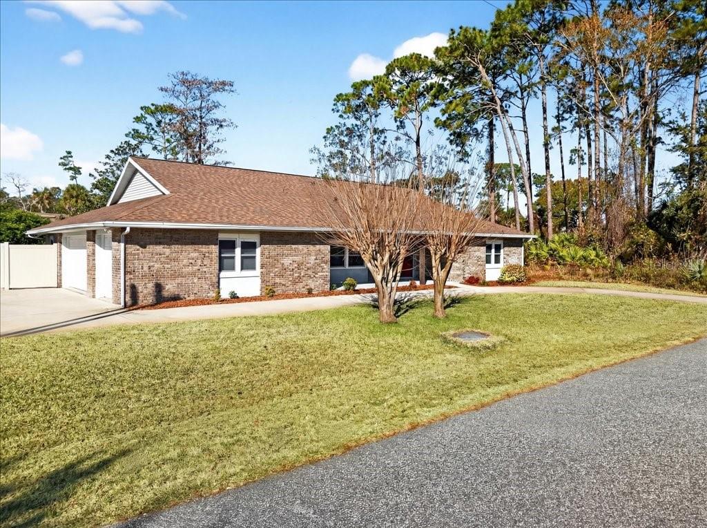 11 PARKWAY, PALM COAST, FL, 32164