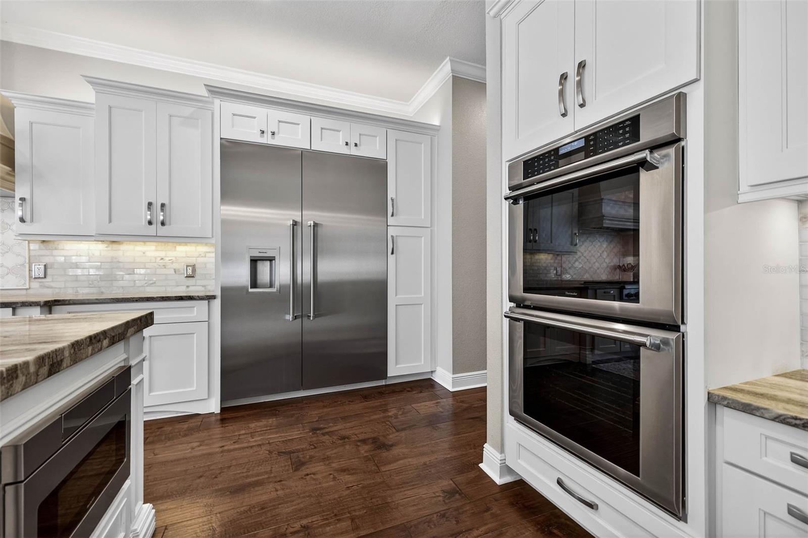 TB8469446 Property Photo