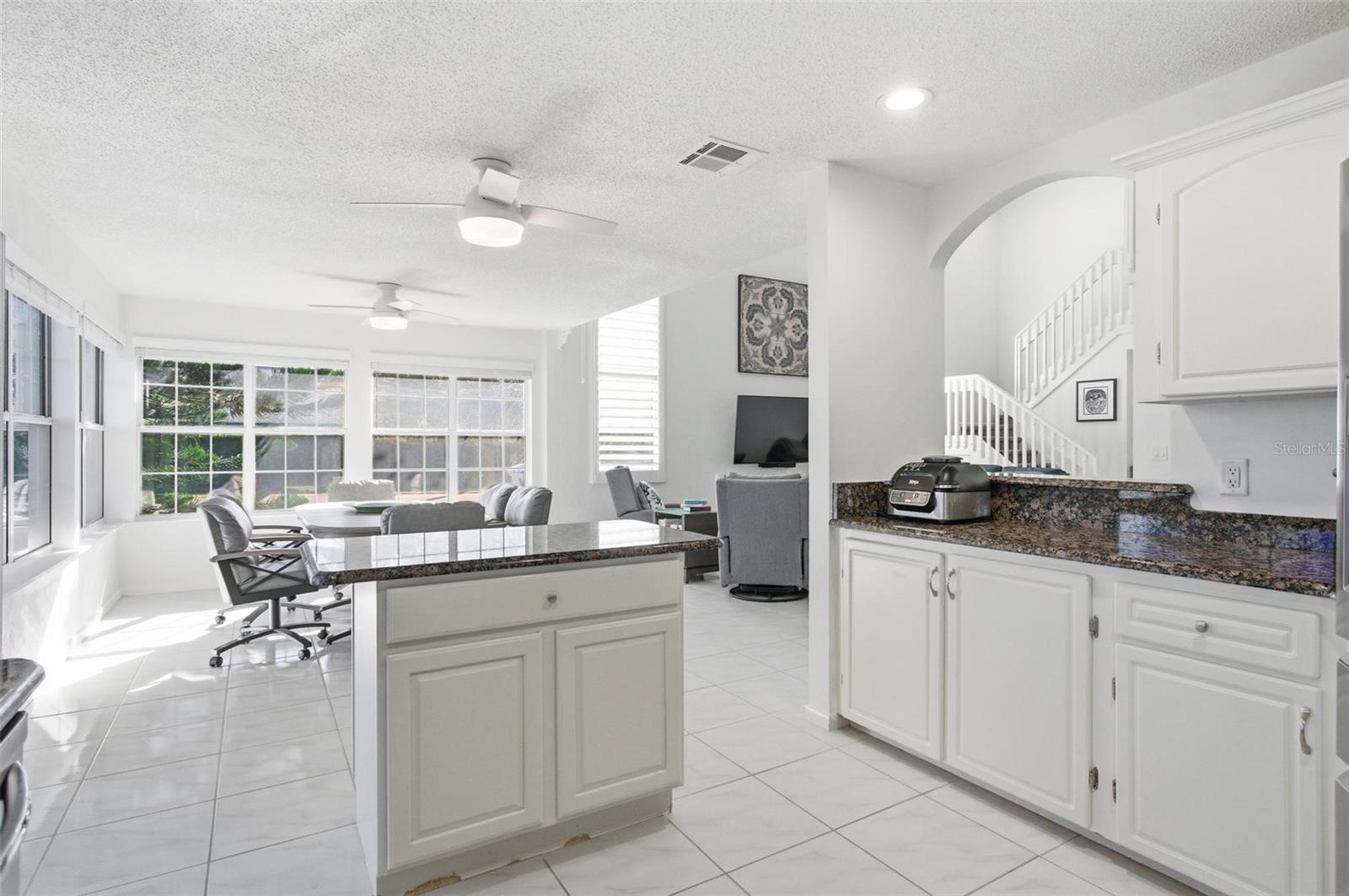 35 BEDFORD DR, PALM COAST, FL, 32137