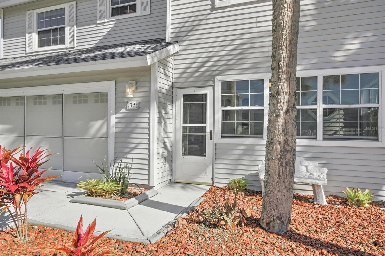 35 BEDFORD DR, PALM COAST, FL, 32137