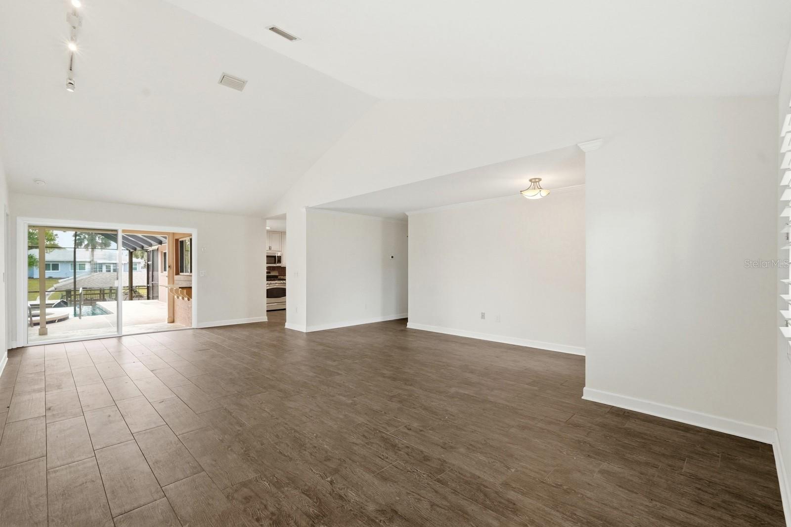 31 CHEROKEE CT W, PALM COAST, FL, 32137