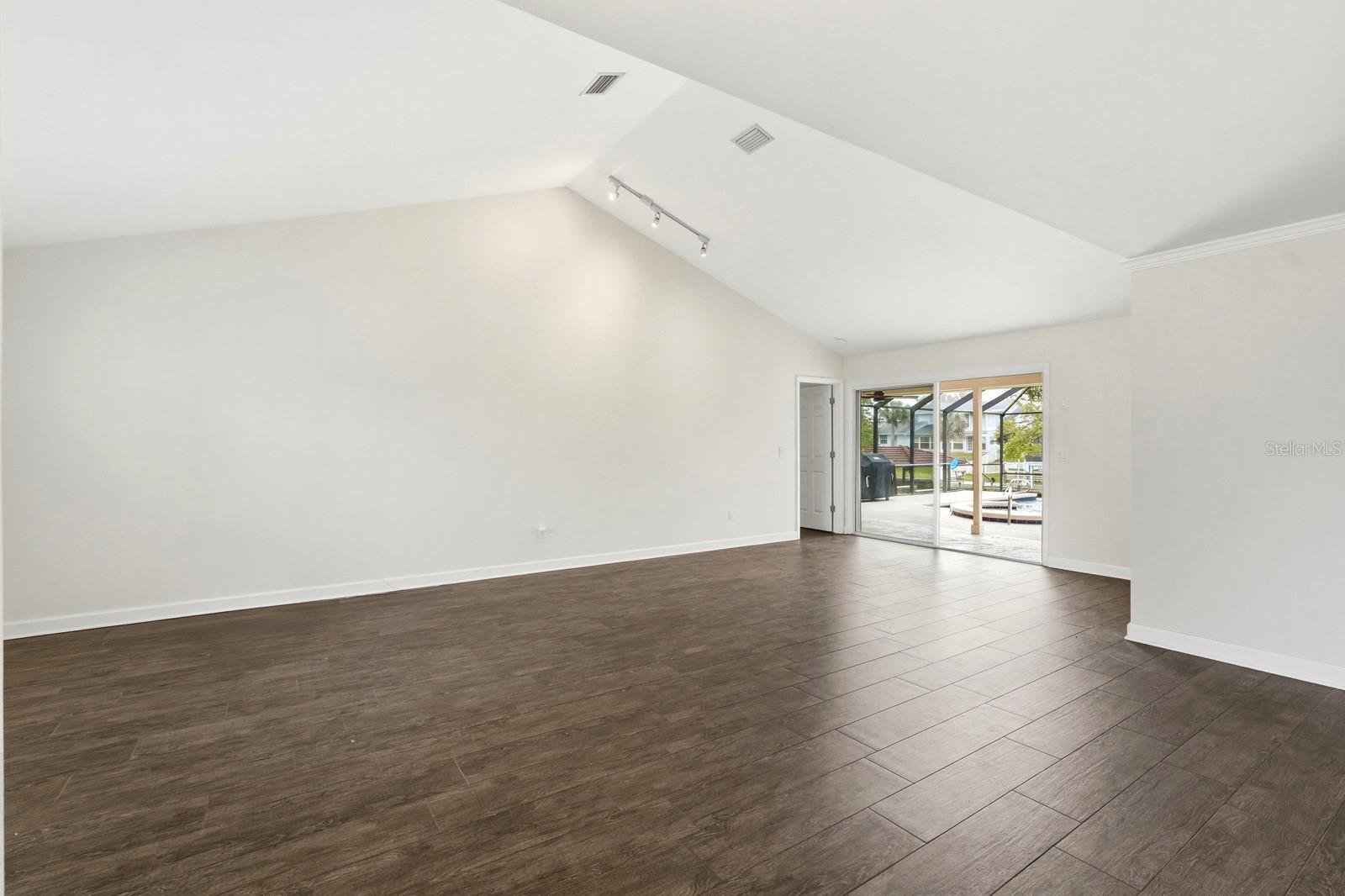 31 CHEROKEE CT W, PALM COAST, FL, 32137