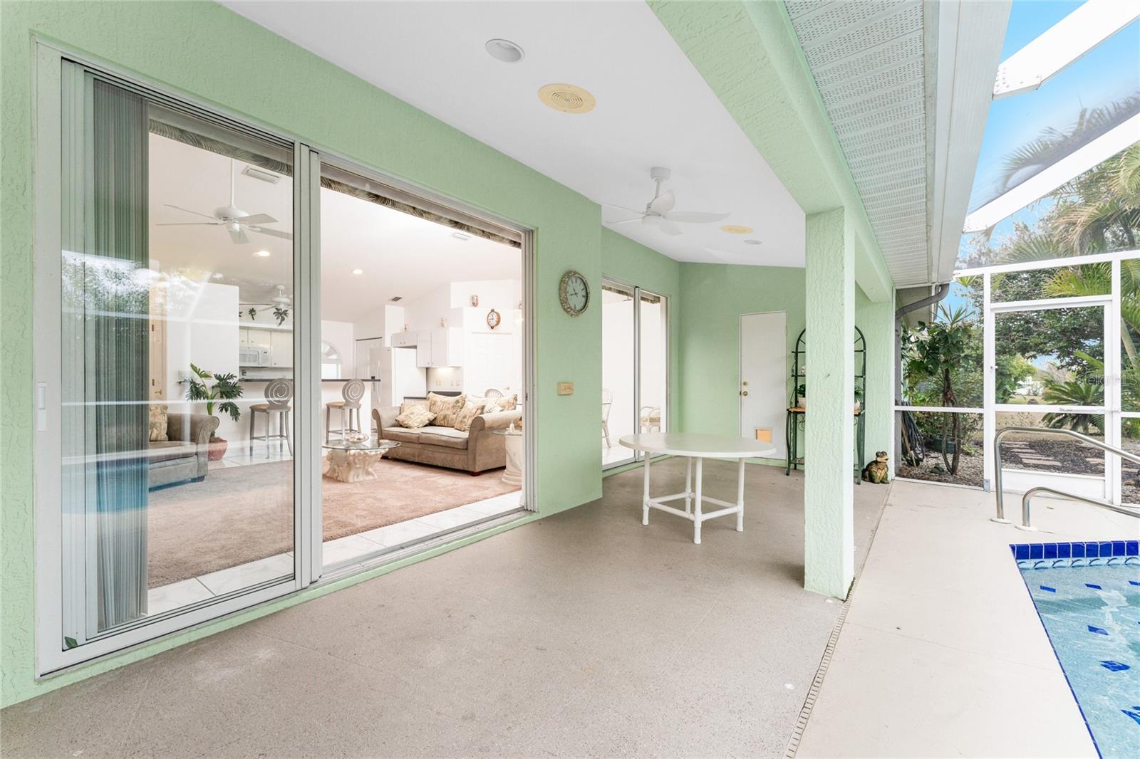 209 MARK TWAIN LN, ROTONDA WEST, FL, 33947