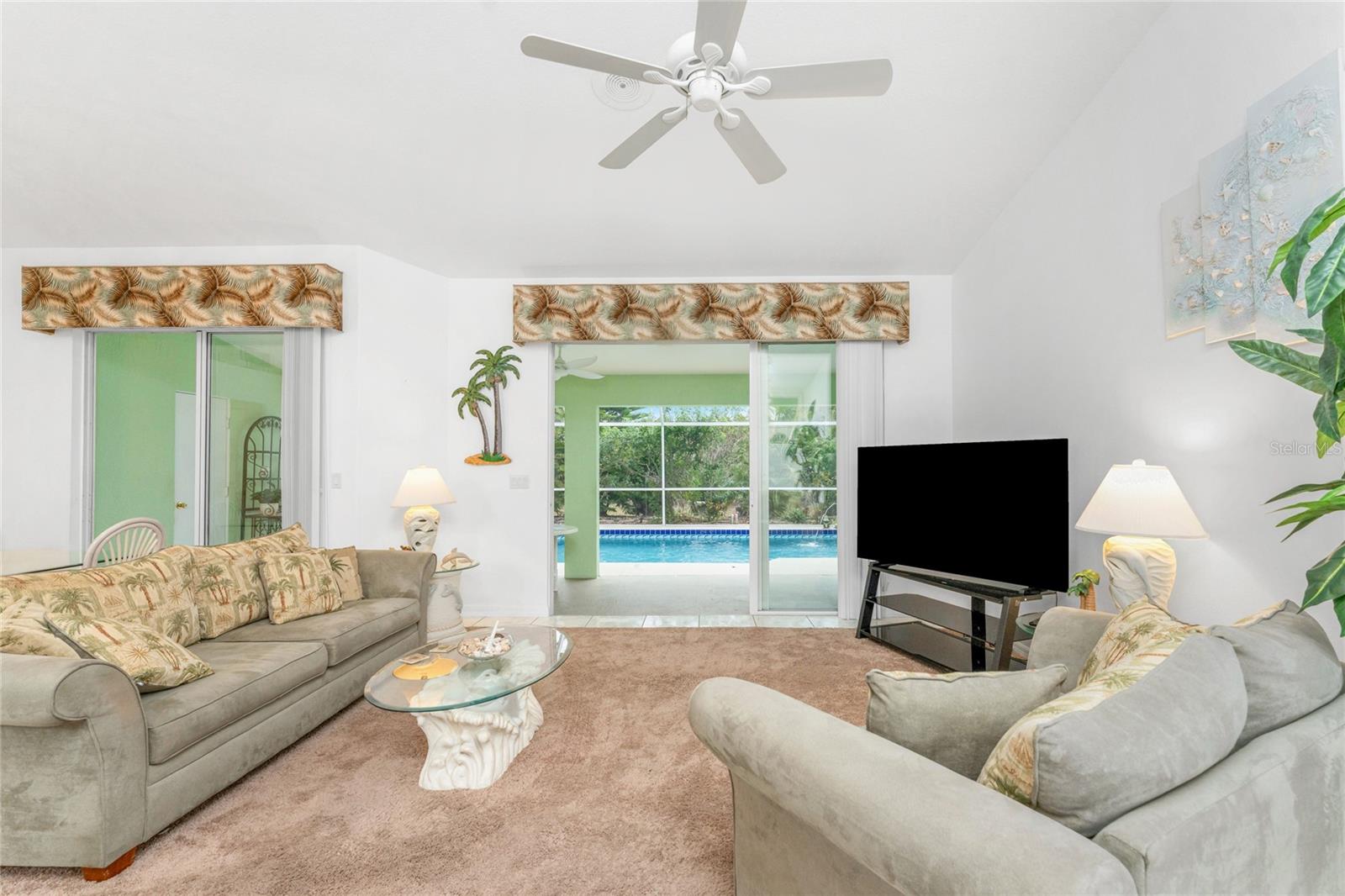 209 MARK TWAIN LN, ROTONDA WEST, FL, 33947