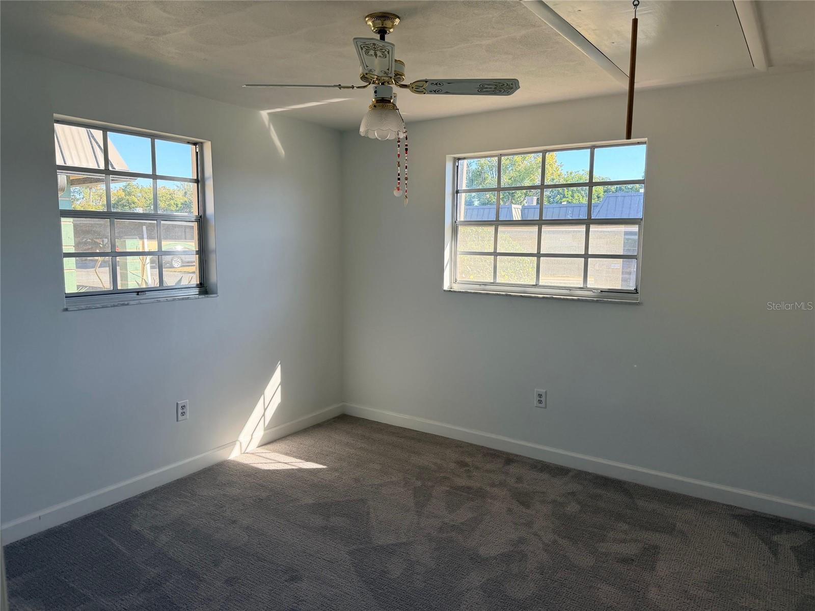 TB8469472 Property Photo