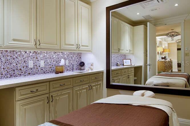 250 SANDS POINT RD #5203, LONGBOAT KEY, FL, 34228