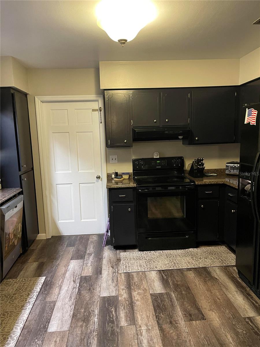 1038 EMERALD DR, BRANDON, FL, 33511