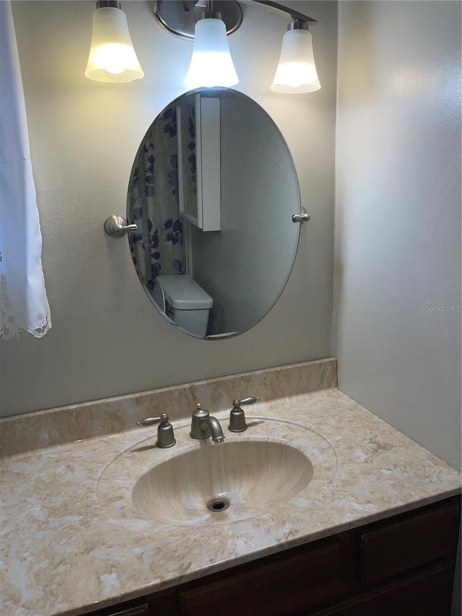 1038 EMERALD DR, BRANDON, FL, 33511