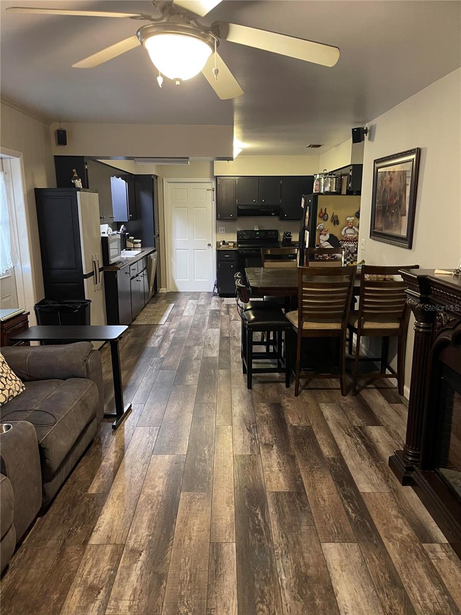 1038 EMERALD DR, BRANDON, FL, 33511