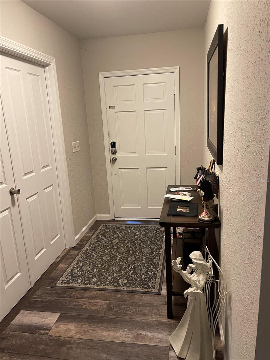 1038 EMERALD DR, BRANDON, FL, 33511