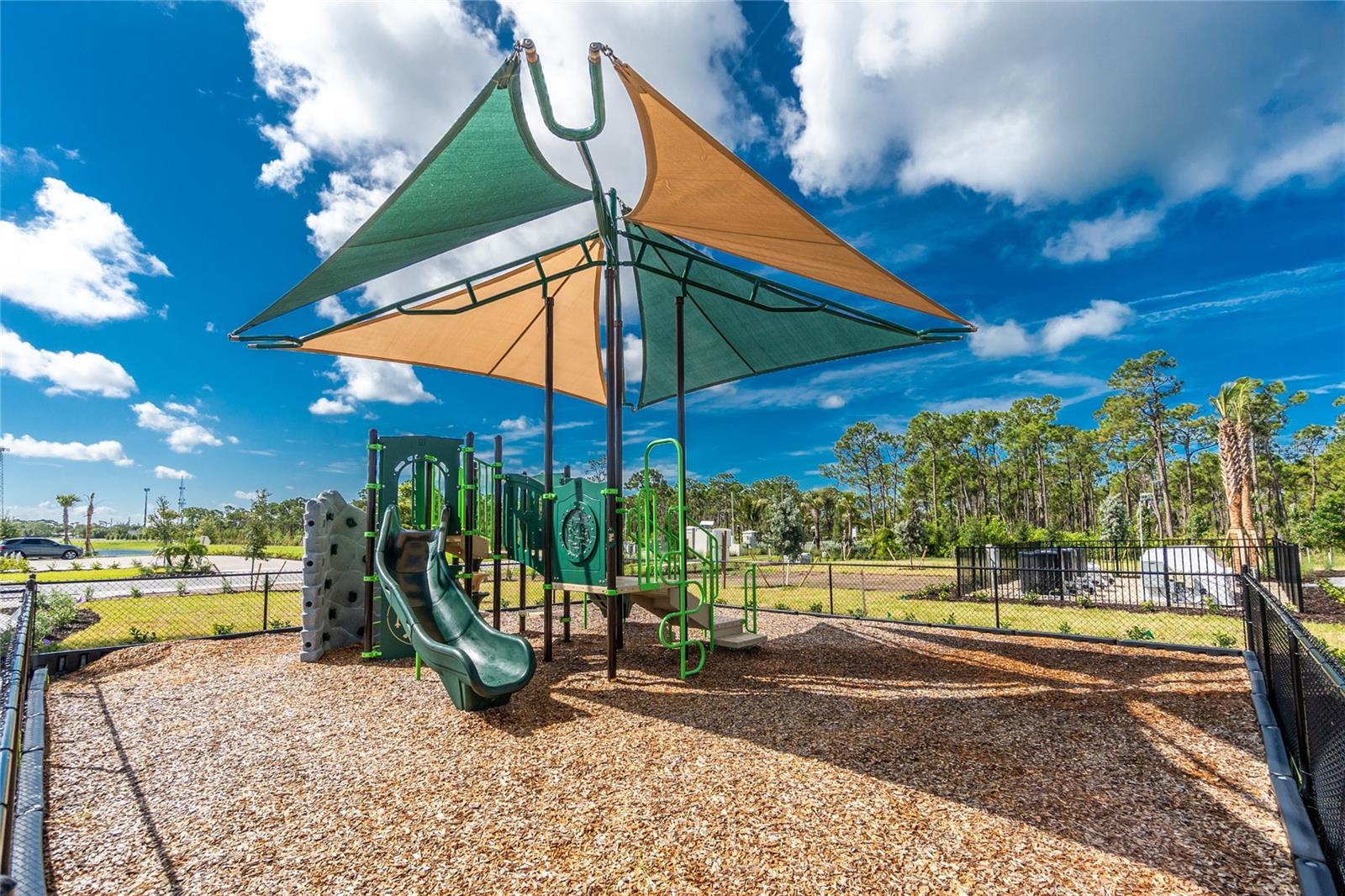 8117 SHORE LAKE DR, ENGLEWOOD, FL, 34224