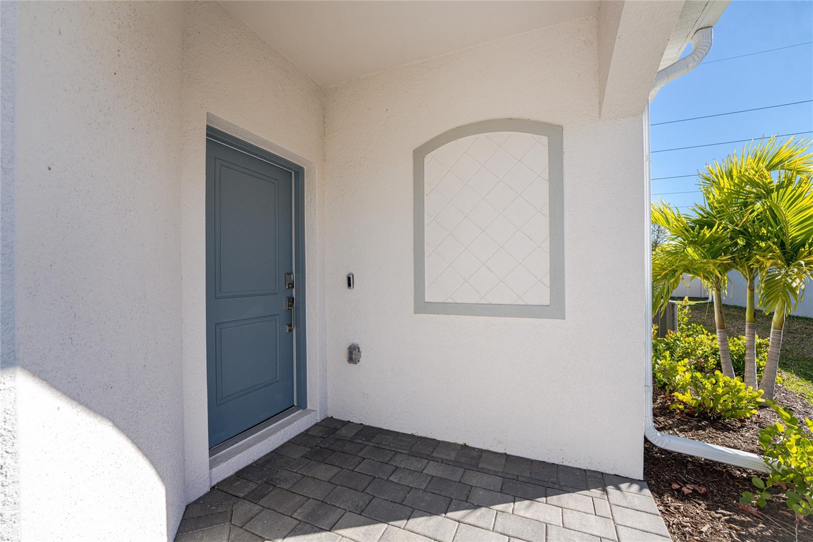 8117 SHORE LAKE DR, ENGLEWOOD, FL, 34224