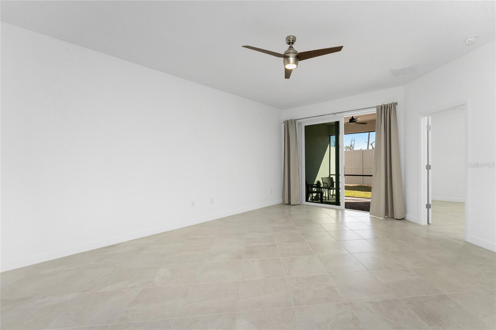 8117 SHORE LAKE DR, ENGLEWOOD, FL, 34224