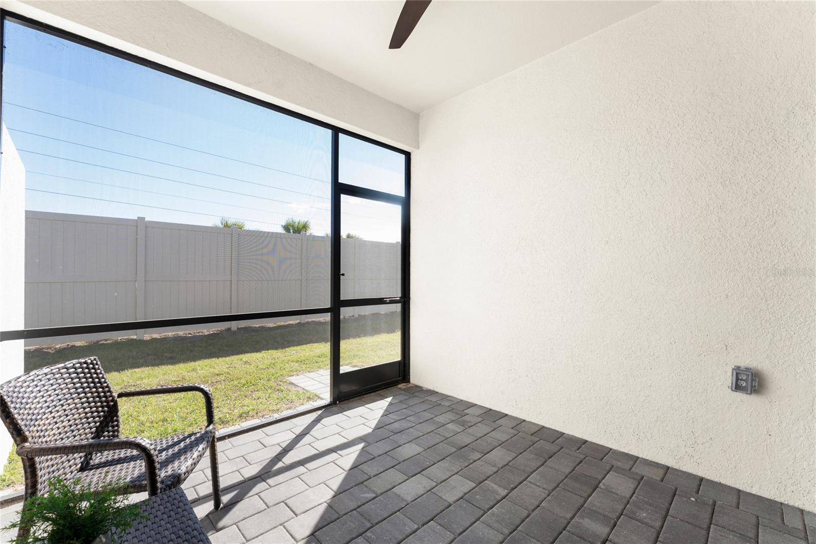 8117 SHORE LAKE DR, ENGLEWOOD, FL, 34224