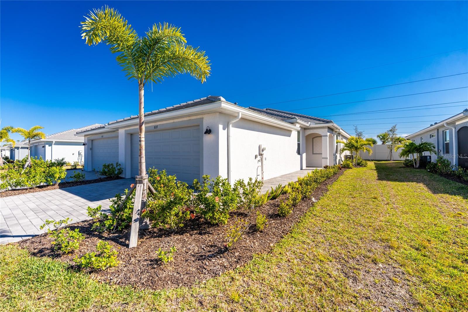 8117 SHORE LAKE DR, ENGLEWOOD, FL, 34224