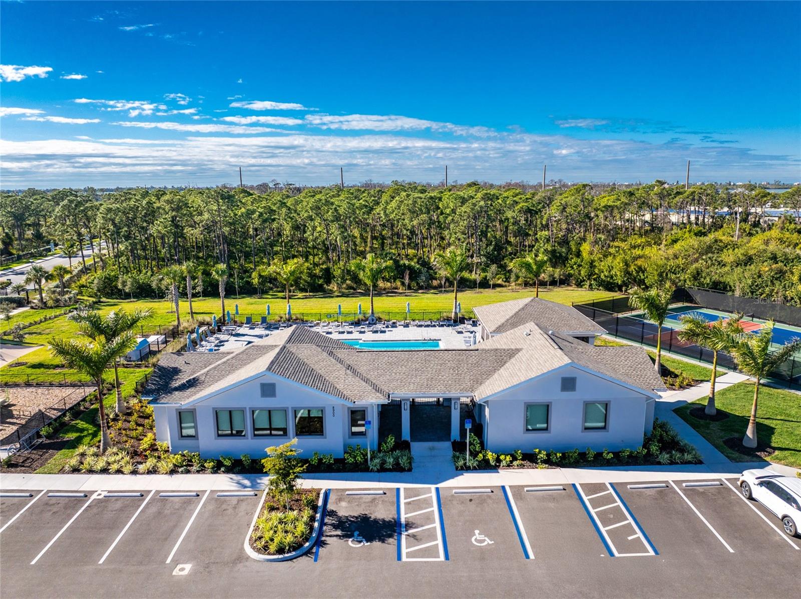 8117 SHORE LAKE DR, ENGLEWOOD, FL, 34224