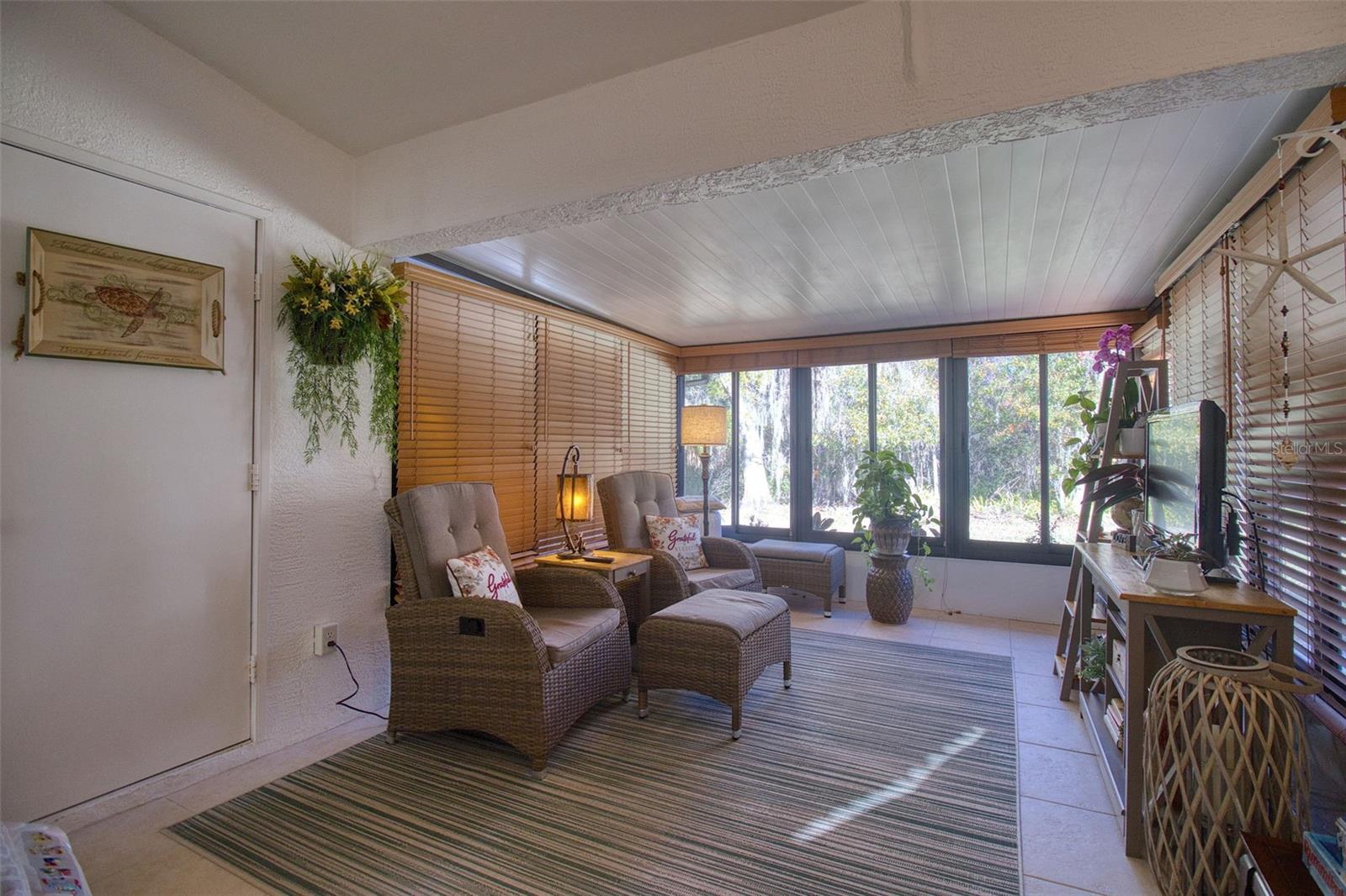 3177 CHARTER CLUB DR #B, TARPON SPRINGS, FL, 34688