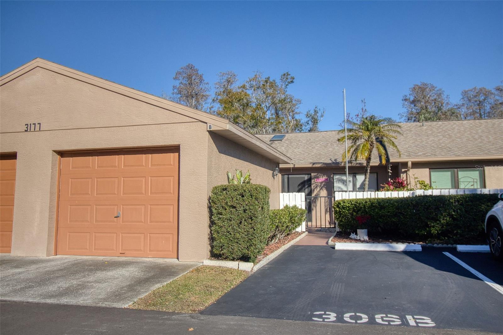 3177 CHARTER CLUB DR #B, TARPON SPRINGS, FL, 34688