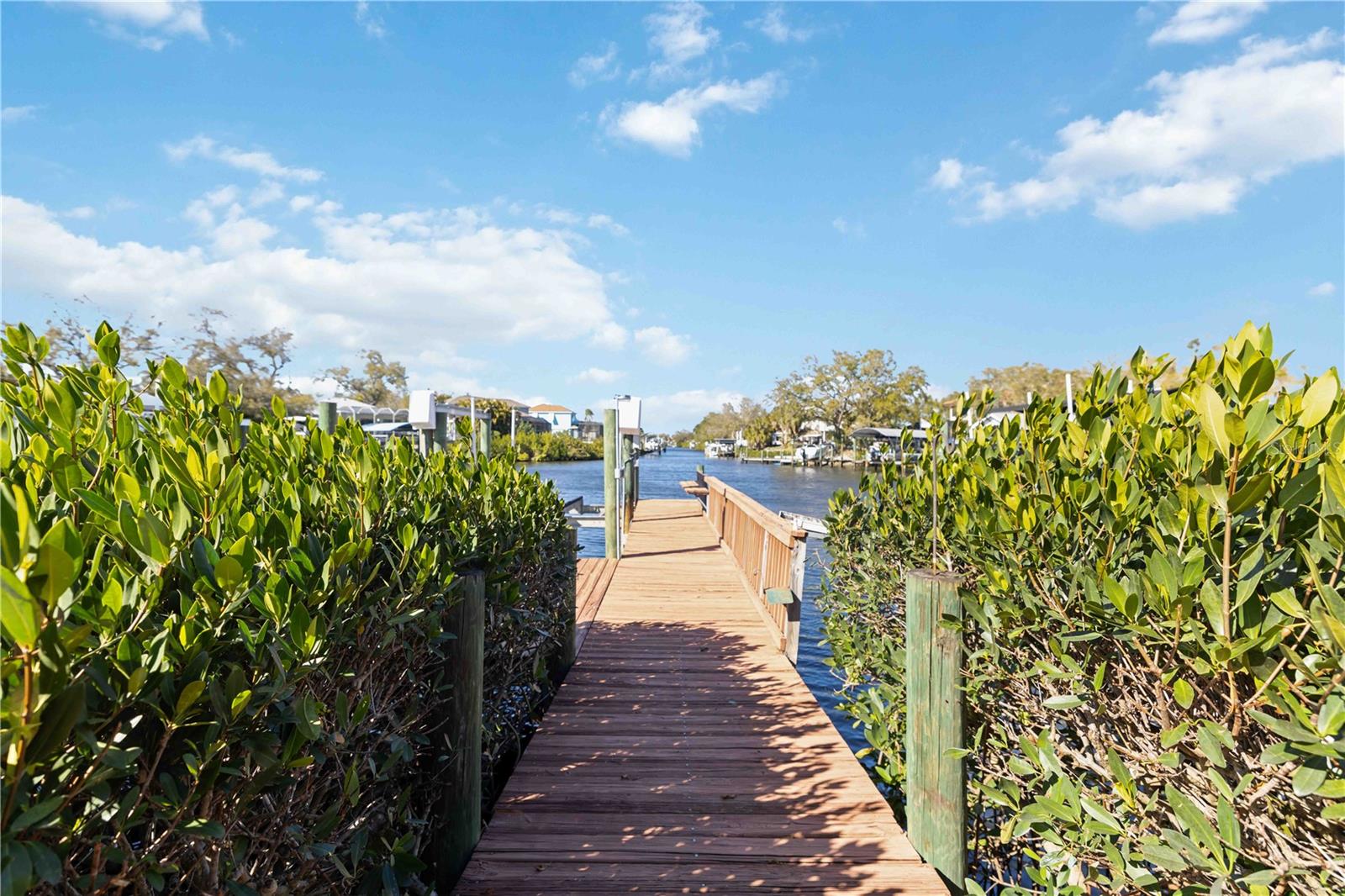 136 41ST CIR E, BRADENTON, FL, 34208