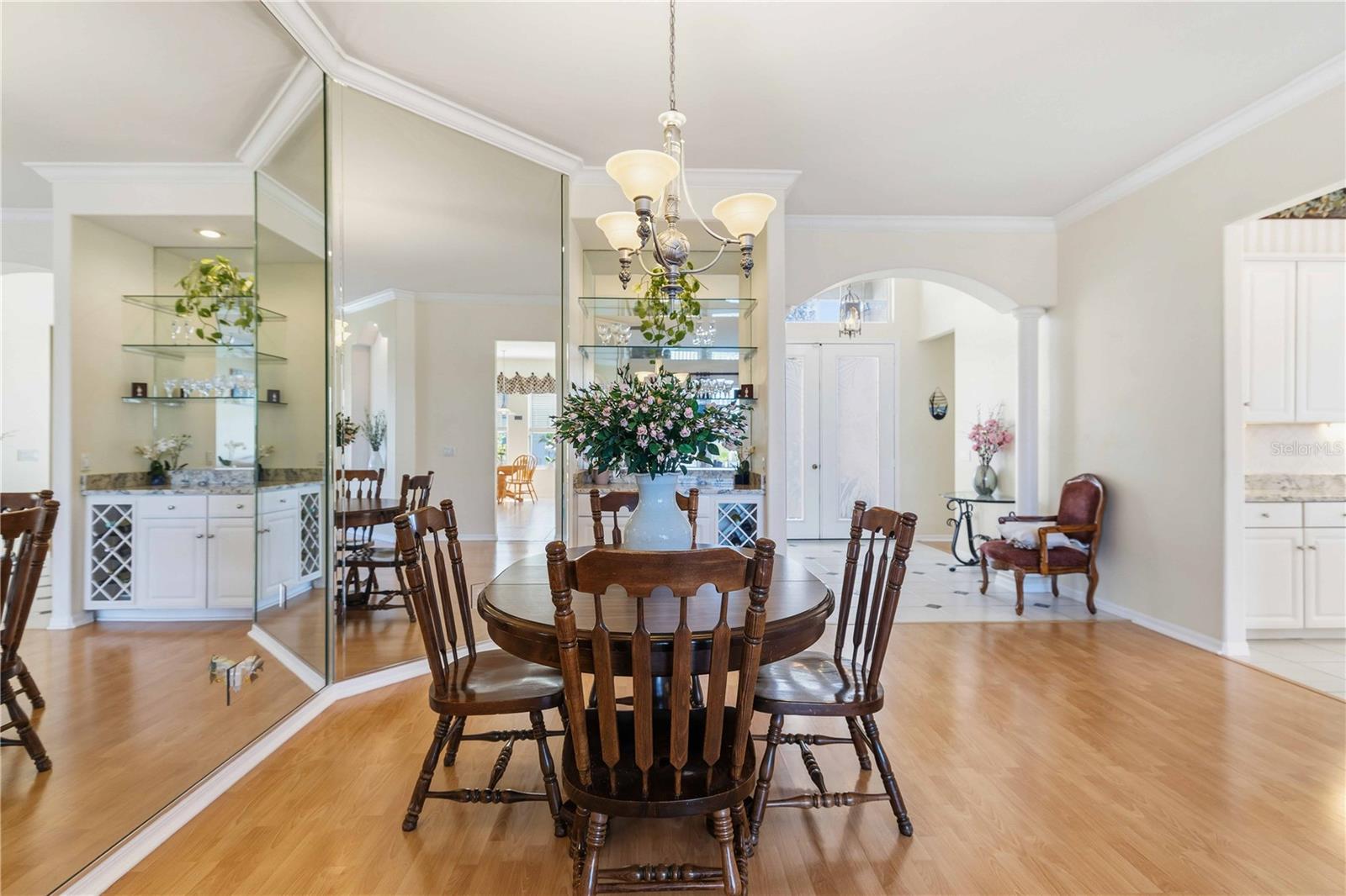 136 41ST CIR E, BRADENTON, FL, 34208