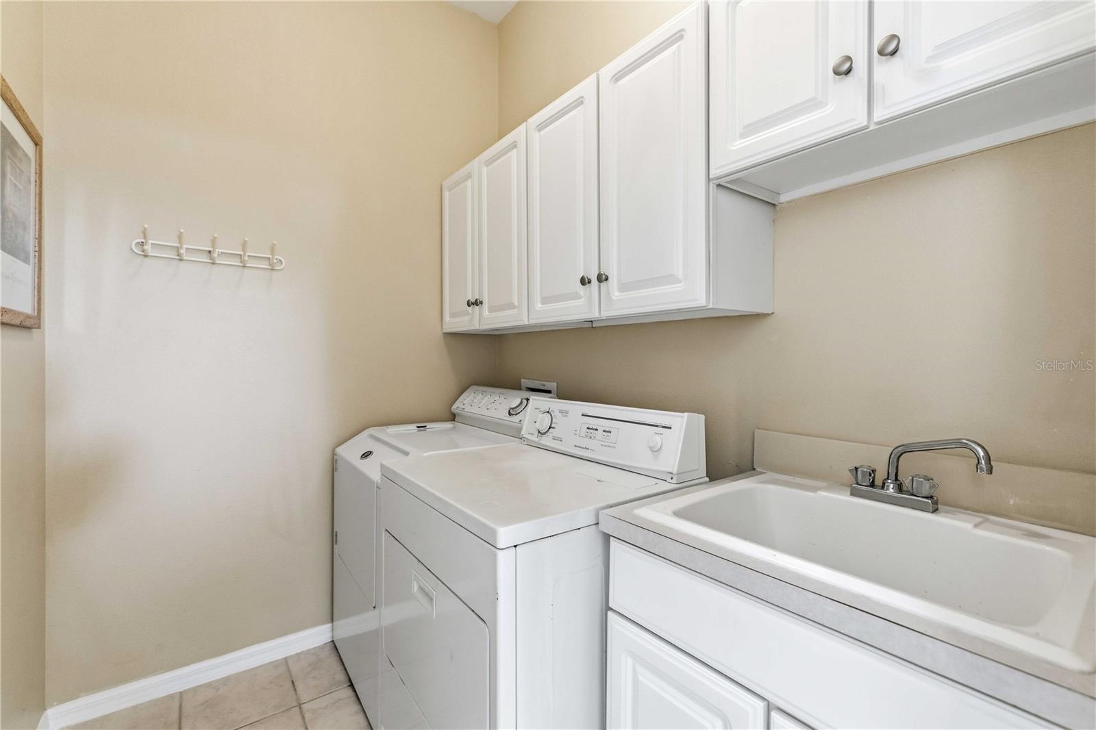 136 41ST CIR E, BRADENTON, FL, 34208