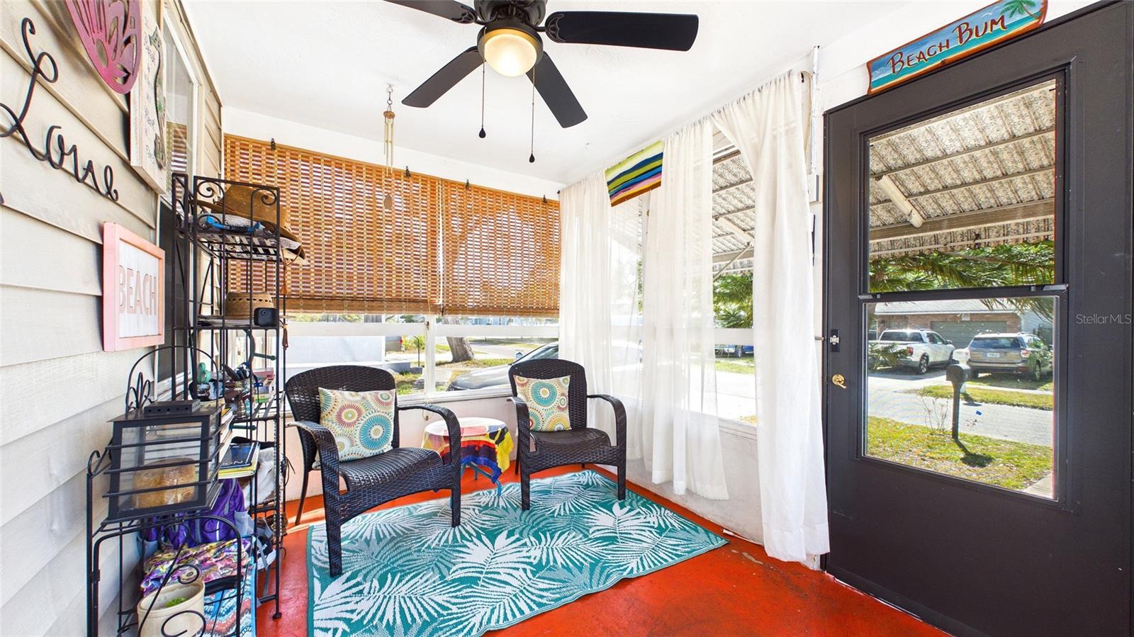 Enter into your screened room