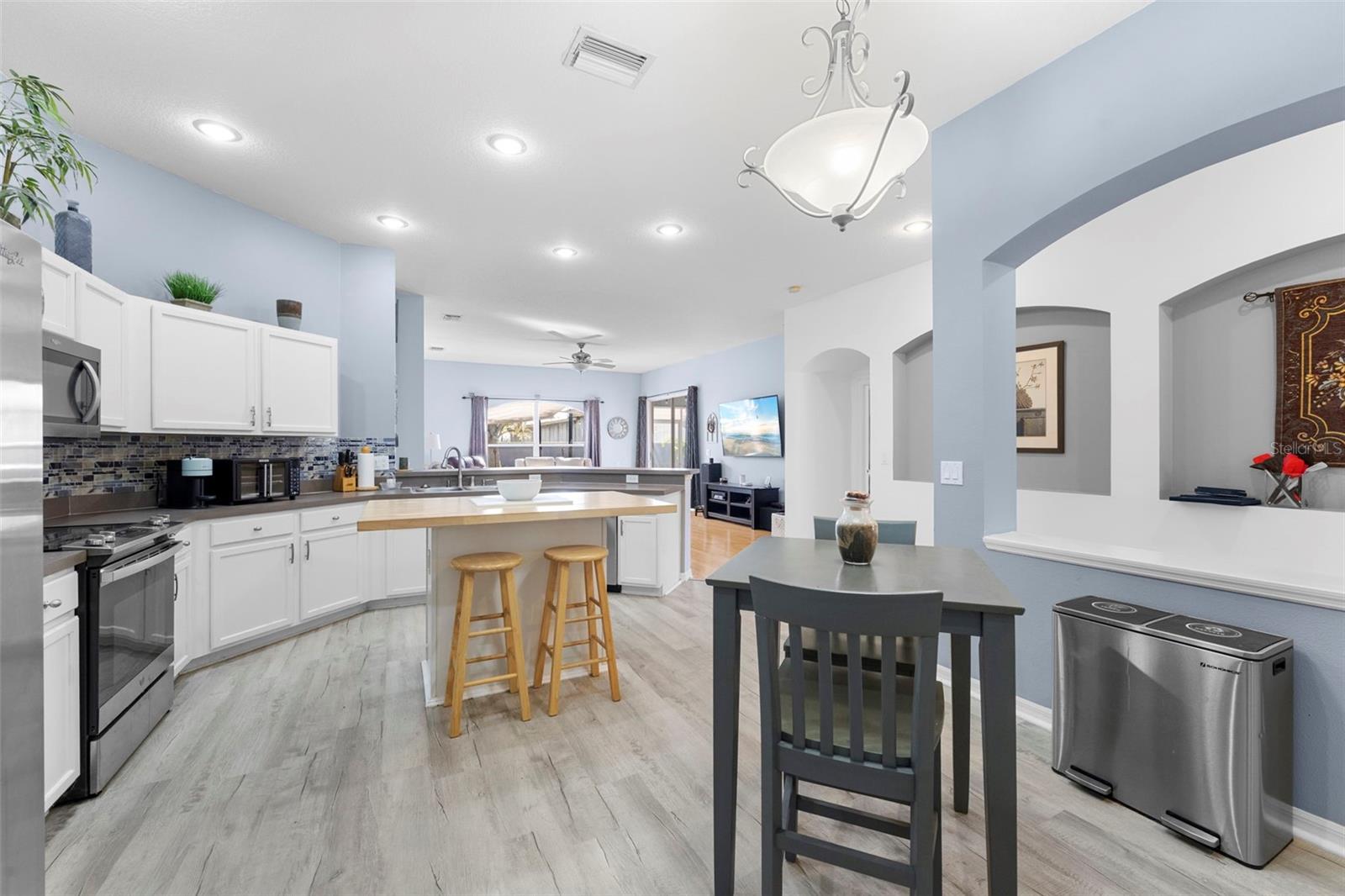 4962 BOOKELIA CIR, BRADENTON, FL, 34203