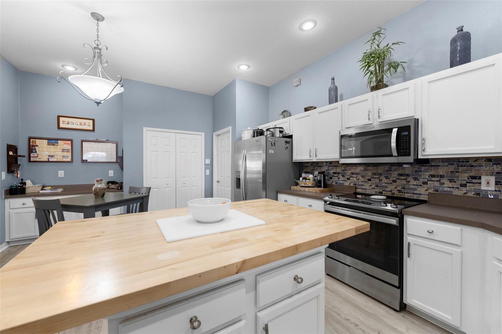 4962 BOOKELIA CIR, BRADENTON, FL, 34203