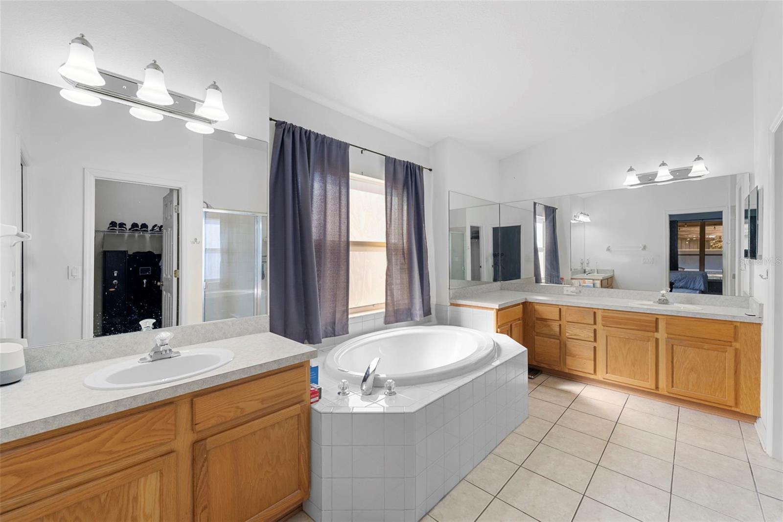 4962 BOOKELIA CIR, BRADENTON, FL, 34203