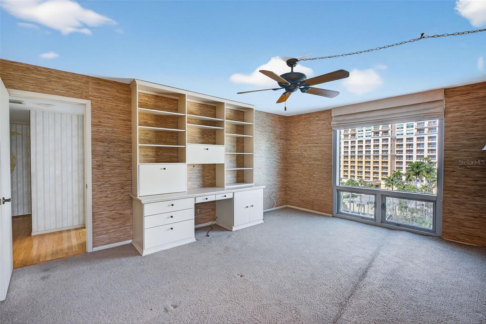 1111 N GULFSTREAM AVE #8D, SARASOTA, FL, 34236